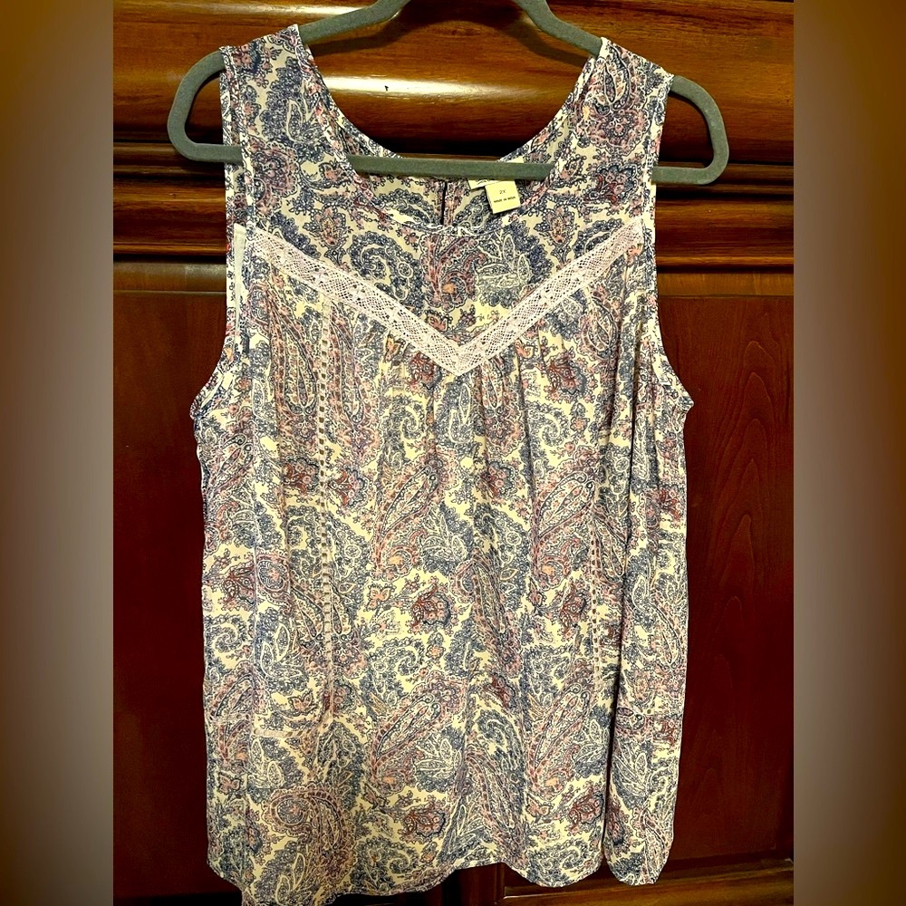 Lucky Brand Violet Purple Blue Lace Sleeveless Top with Paisley Print 2X